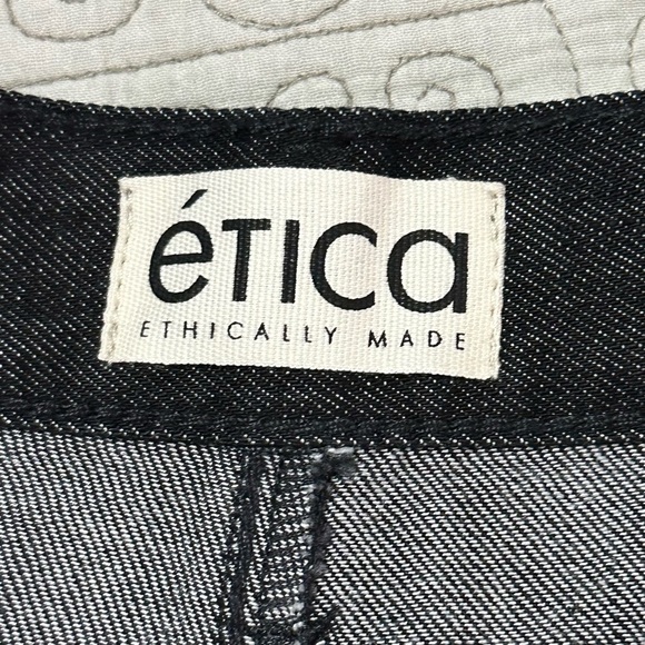 NWT Etica Lewis High Waist Pleated Ankle Cargo Jeans Onyx Black Denim - Picture 7 of 16